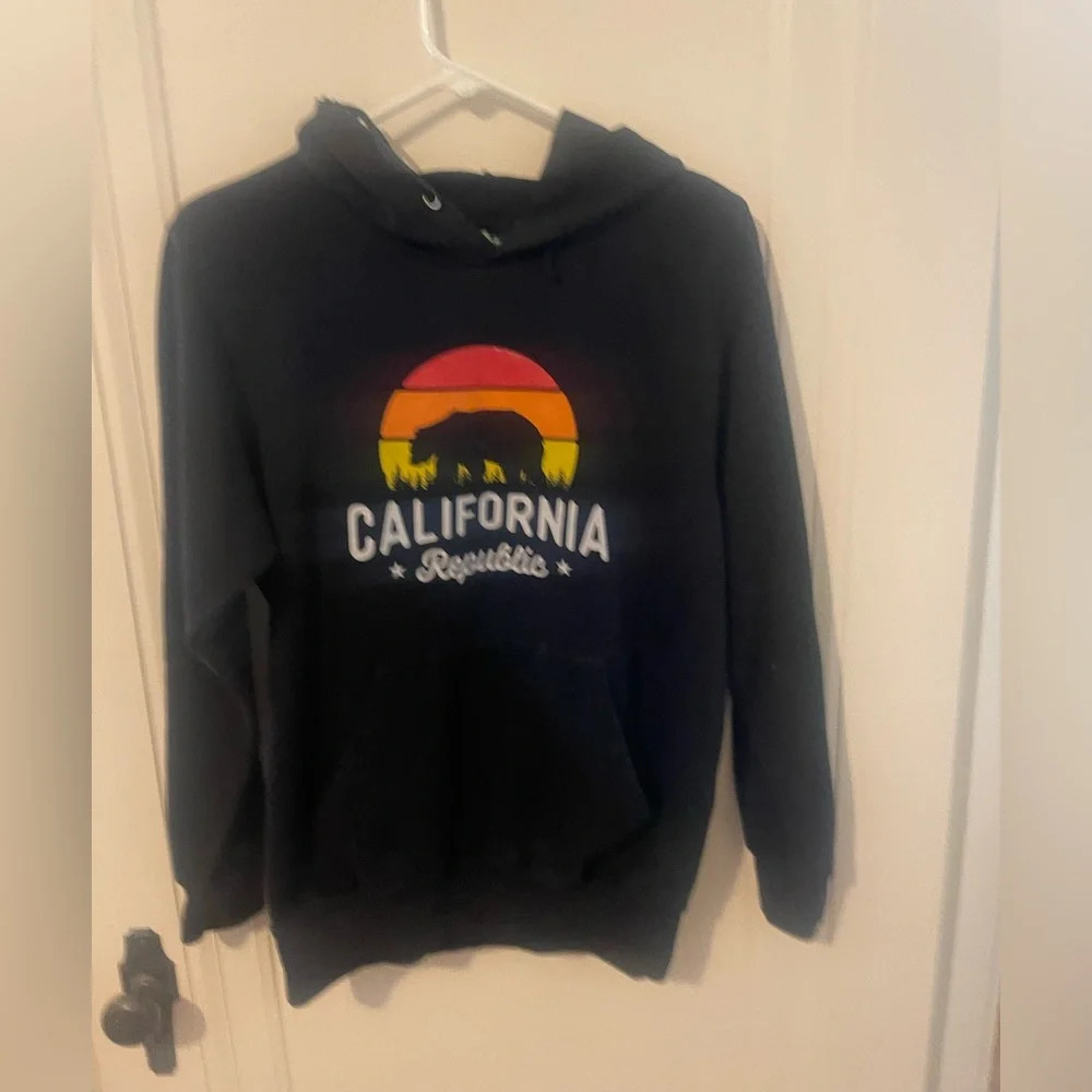 MV Sport Republic California black size Small great shape